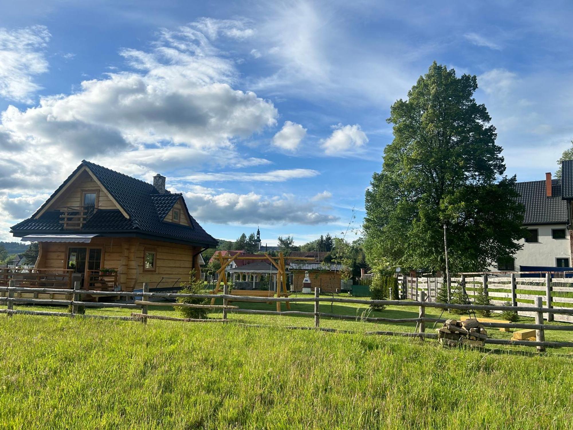 Sloneczna Chata Z Bali Lądek-Zdrój Exterior foto